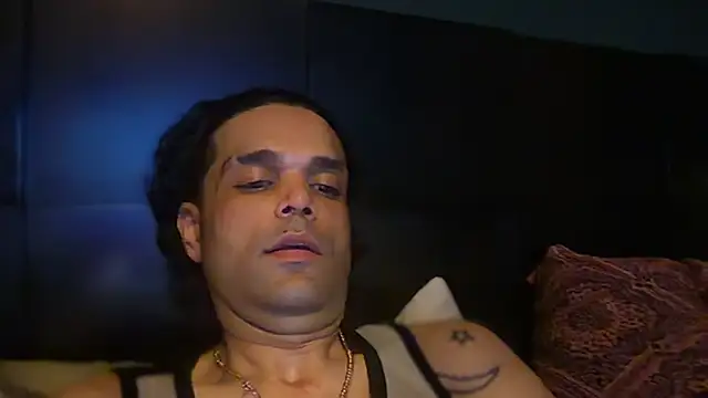 Chat +18 de icebergslim281 ao vivo
