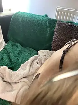 XXX chat uživo modela Tatum-Bear