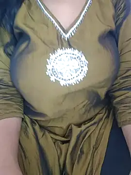 telugubigboobs__P's Live XXX Chat