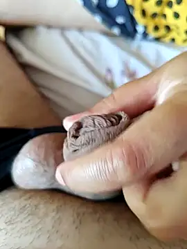 MadaamJizz_DickLewdのウェブカメラショー