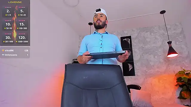Živý XXX chat martin_foster_
