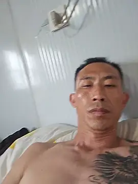 wx369369's Live XXX Chat