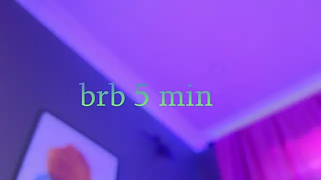 Chat +18 de BarbaraGreen ao vivo