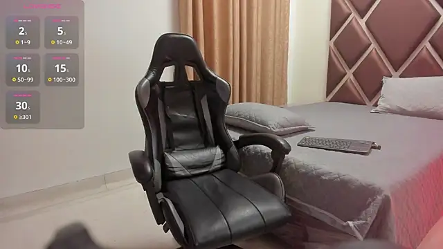 Ithan_Hott live XXX chat