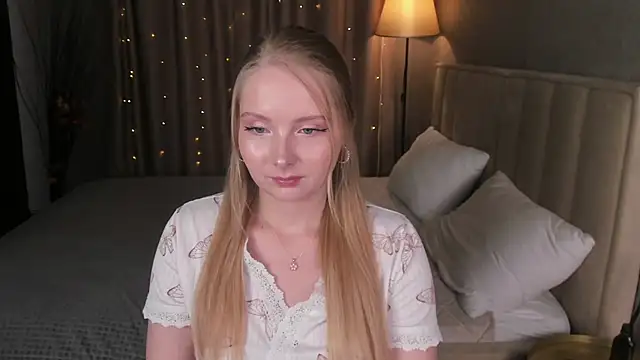 Betty__Moore Chat XXX live