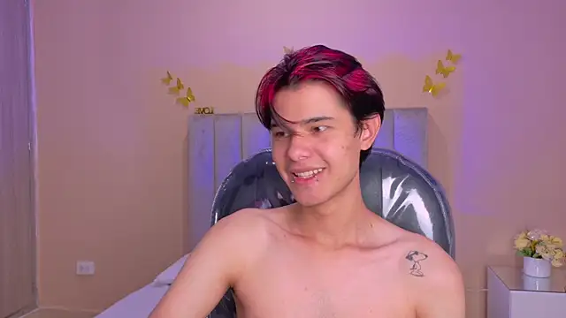 Derek_Sinn Live XXX-Chat