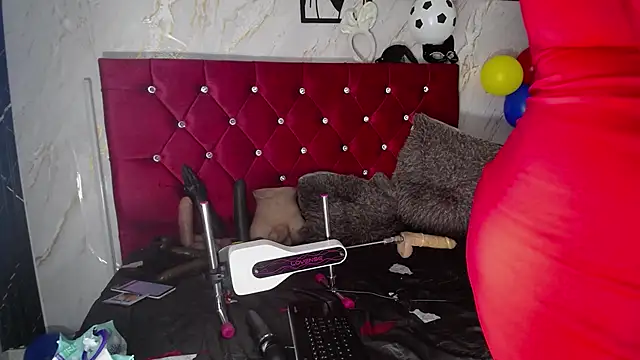 Kazsandraa Adlı Modelin Canlı XXX Sohbeti