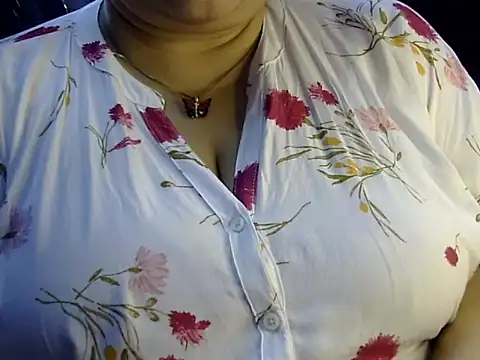 Chatroom XXX en direct de Soniya_Sha
