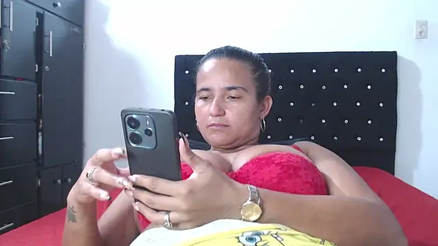 Chat XXX ao vivo de isabella_dirty69