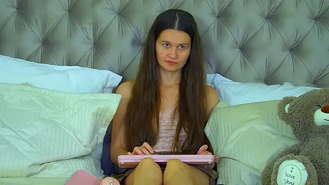 Chat XXX en directo de JuliettaTiffani