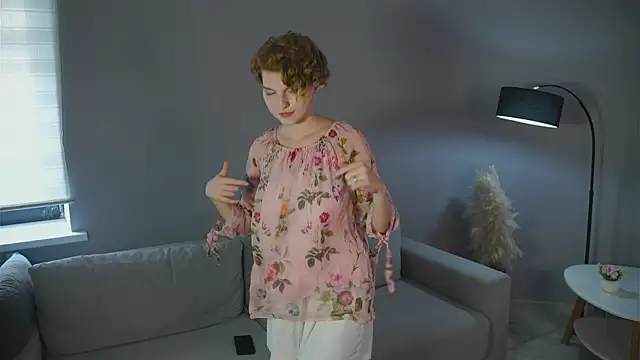 KiyokoOuilletteのライブXXXチャット