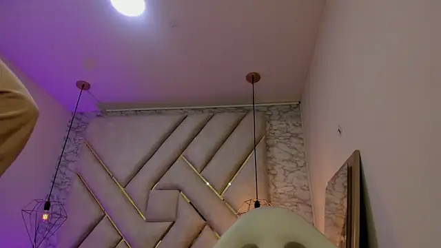 nalalye_cruzz_ Adlı Modelin Canlı XXX Sohbeti