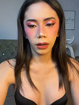 CassandraLovveのライブXXXチャット