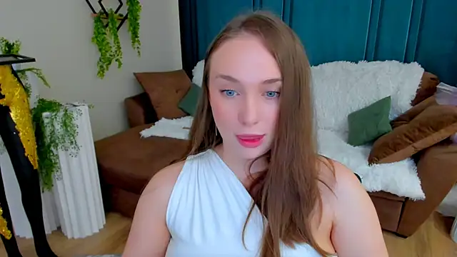 TrueReincarnation's Live XXX Chat