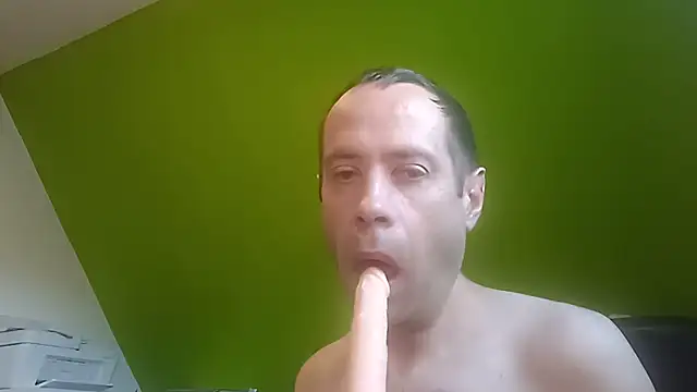 matdev82 Live XXX-chat