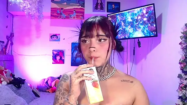 mia_catt05's Live XXX Chat