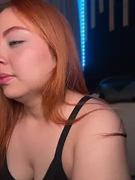 Chatroom XXX en direct de izyzys_baker