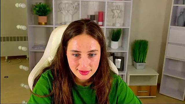 NadinnL's Live XXX Chat