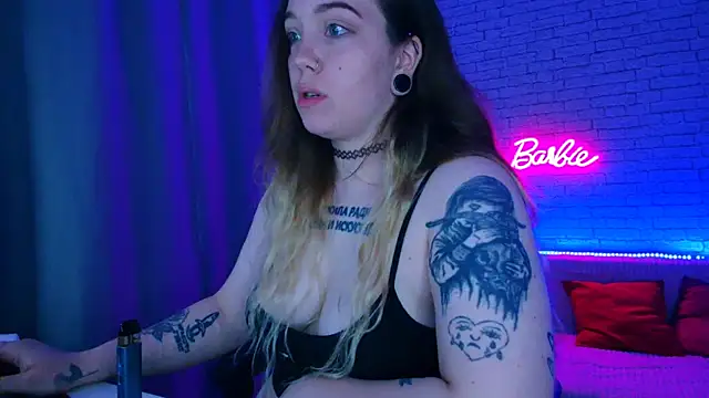 -Stacyy-n Live XXX chat