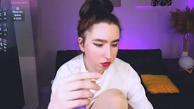Chat XXX en directo de Lily_xBabe