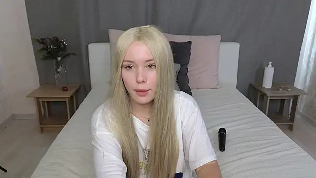 แชท XXX สดของ MelissaAvis