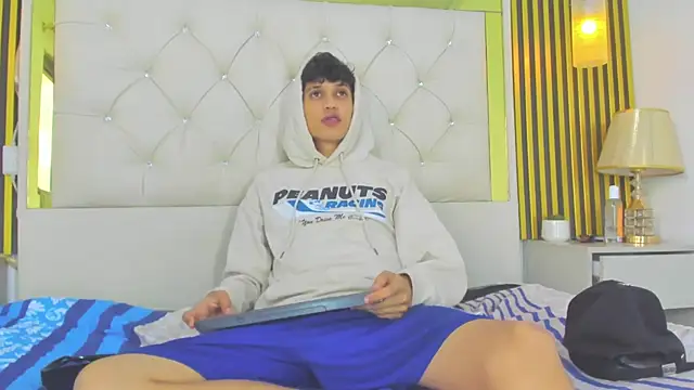Онлайн чат XXX Jay_Secret1