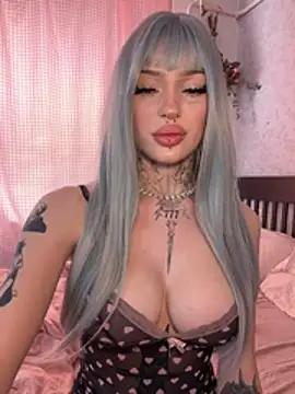 madelinexx Adlı Modelin Canlı XXX Sohbeti