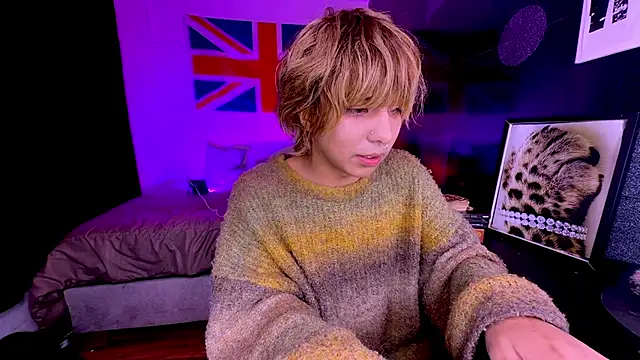 Aronn_44 라이브 XXX 채팅