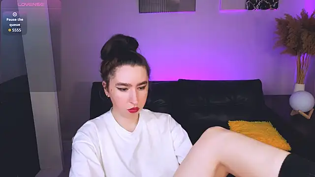 Chat XXX en directo de Lily_xBabe