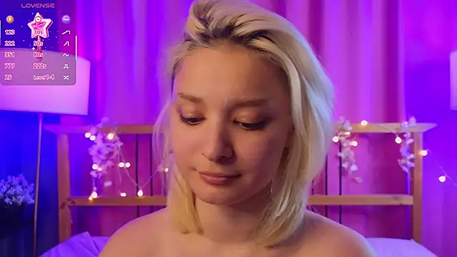 BarbaraGreen élő XXX-chatje