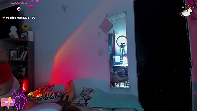 Vibambi's Live XXX Chat