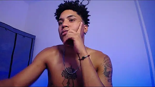 Chat XXX ao vivo de LatinEvanoBBC