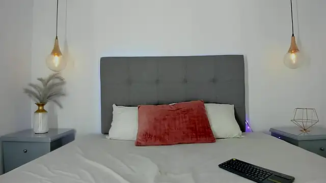 Karathorn_'s Live XXX Chat