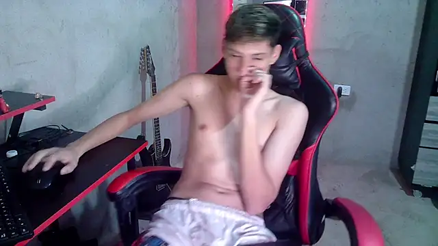 Pablito_Junior11 XXX чат на живо