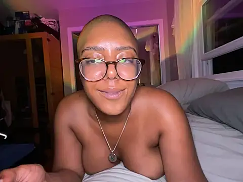 Chat XXX en directo de aliayourfav