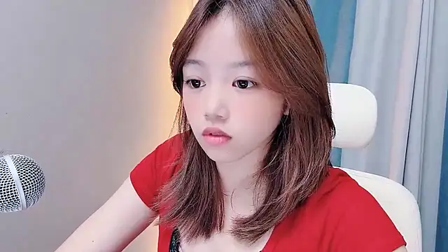 Yany520 লাইভ XXX চ্যাট