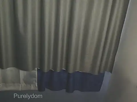 purelydom_'s Live XXX Chat
