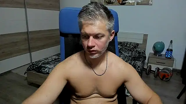 RobbyShawz's Live XXX Chat