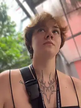 XXX chat uživo modela IceMur