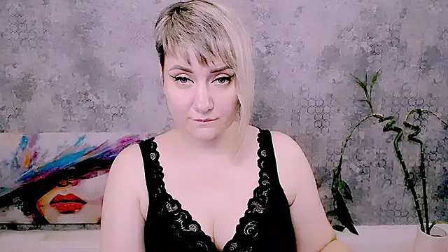 Djullia – Live XXX-chat