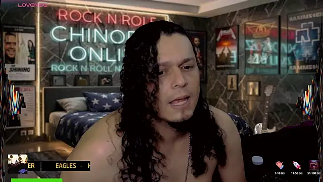 chino_roz Chat XXX live