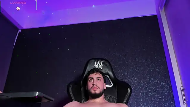 thiagomeneses01's Live XXX Chat