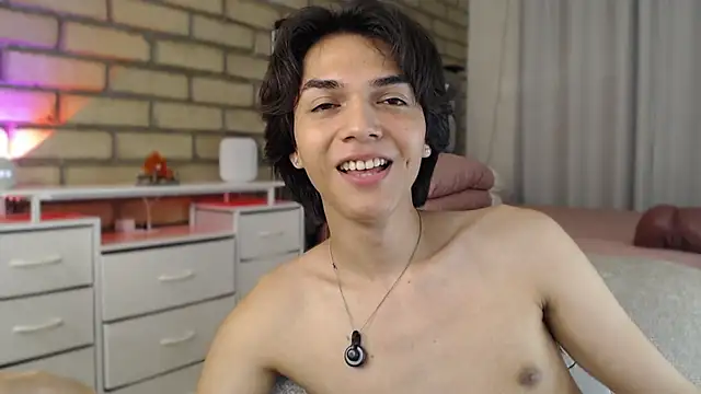 biel_biel Chat XXX live