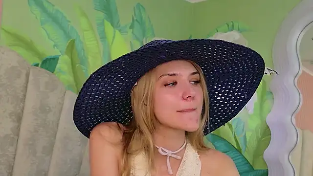 4example_Chloe 现场XXX聊天