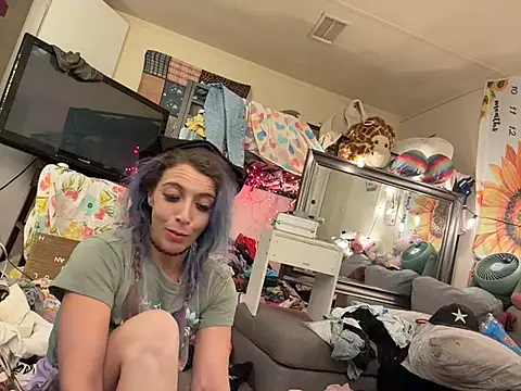 MegaTinyyy's Live XXX Chat