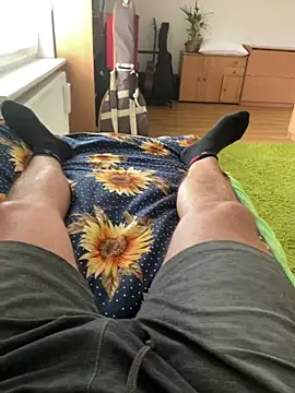 XXX chat uživo modela hitman35
