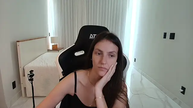 Chat XXX ao vivo de upssnowy