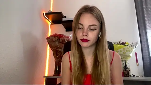 SunnyStrike Chat XXX in diretta