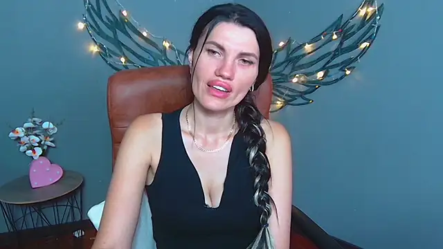 MilaLoona – Live XXX-chat