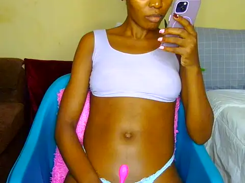 Savourni's Live XXX Chat